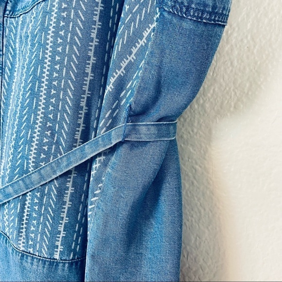 Lane Bryant Chambray Belted Vest Size 26/28 - Picture 6 of 8